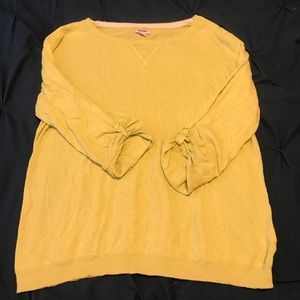 Lime Green 3/4 Sleeve Oversize Shirt